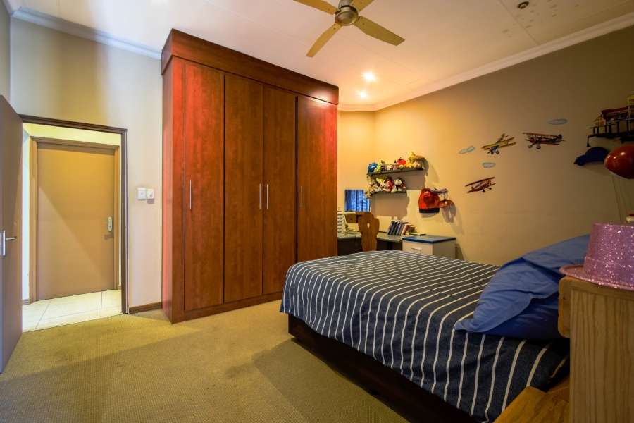 4 Bedroom Property for Sale in Midstream Estate Gauteng