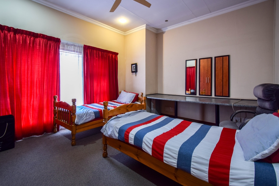 4 Bedroom Property for Sale in Midstream Estate Gauteng