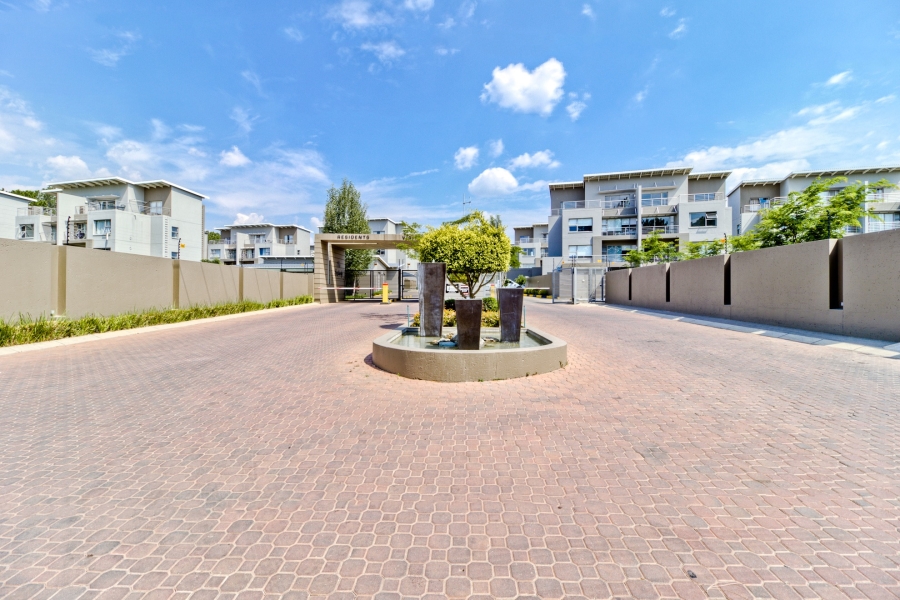 3 Bedroom Property for Sale in Broadacres Gauteng