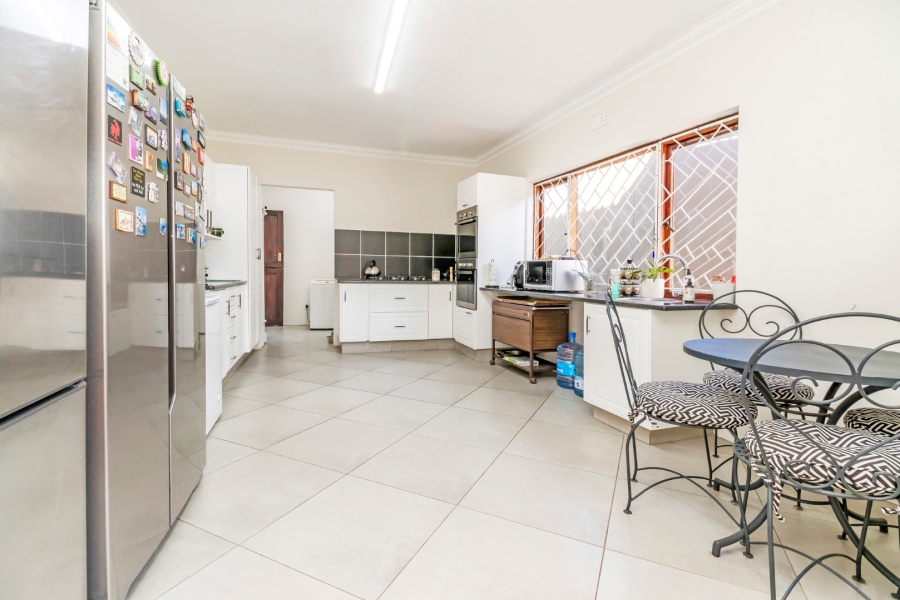 4 Bedroom Property for Sale in Highlands North Gauteng