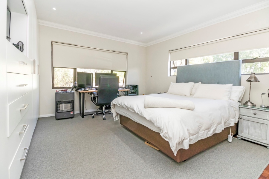 4 Bedroom Property for Sale in Highlands North Gauteng