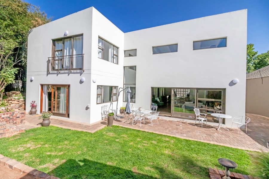 4 Bedroom Property for Sale in Highlands North Gauteng