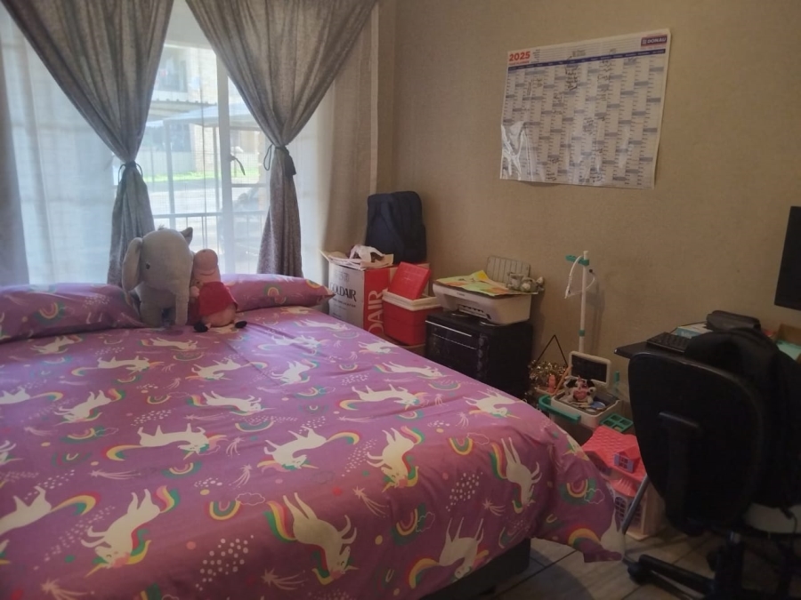 2 Bedroom Property for Sale in North Riding Gauteng