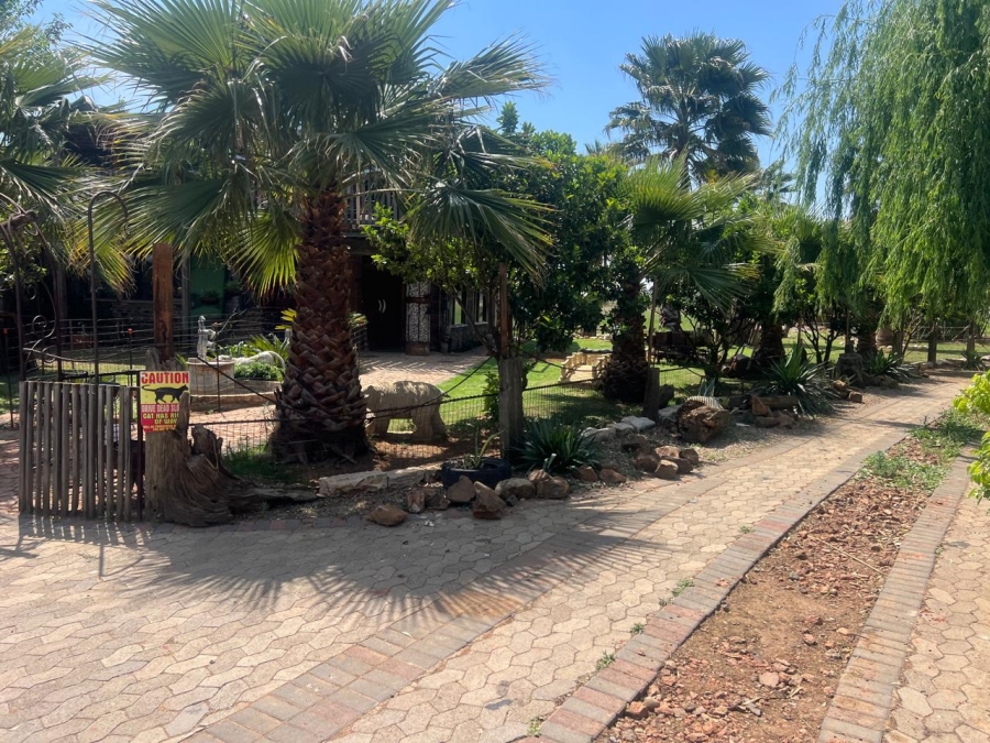 10 Bedroom Property for Sale in Homelands Gauteng