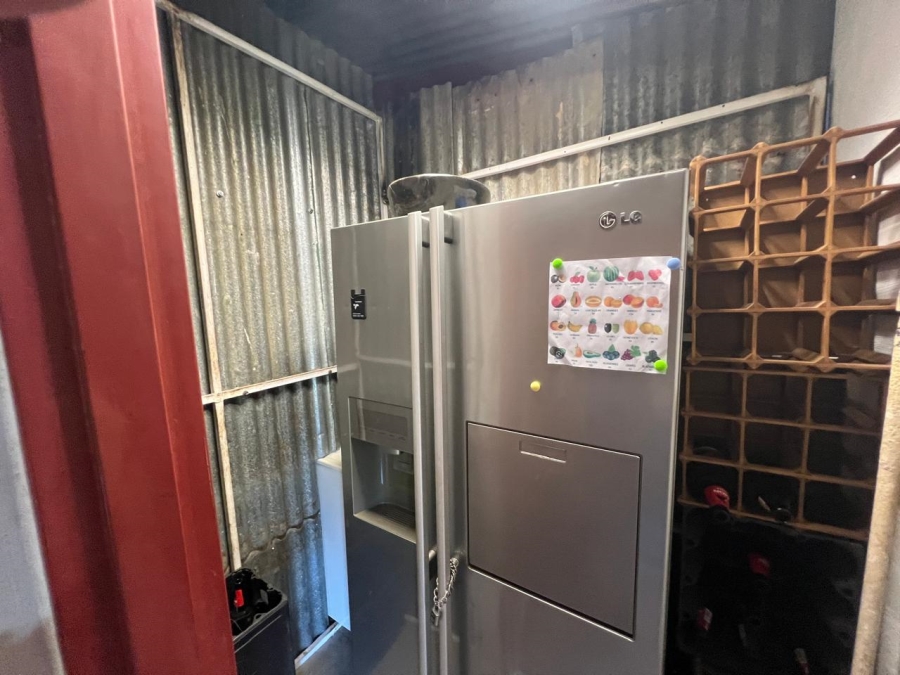 10 Bedroom Property for Sale in Homelands Gauteng