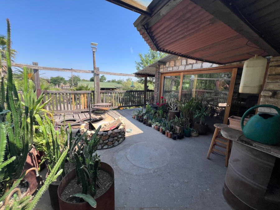 10 Bedroom Property for Sale in Homelands Gauteng