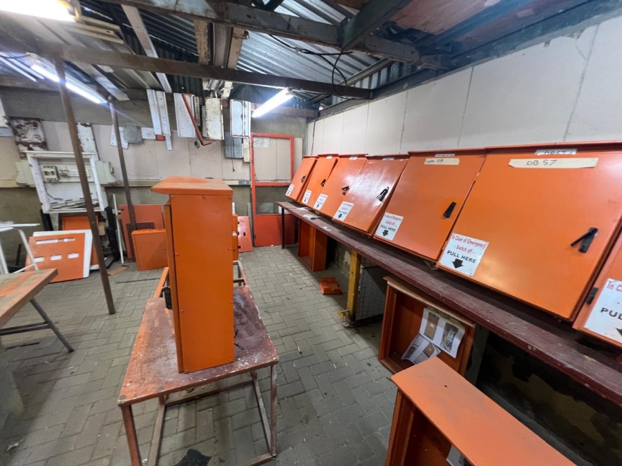 10 Bedroom Property for Sale in Homelands Gauteng