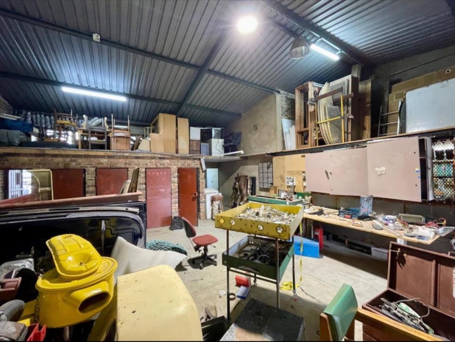 10 Bedroom Property for Sale in Homelands Gauteng