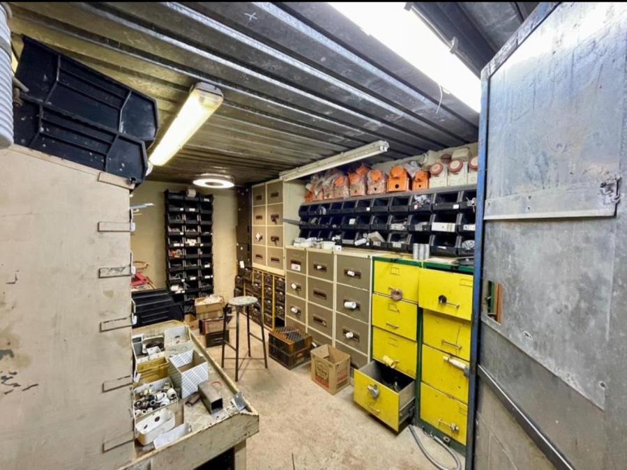 10 Bedroom Property for Sale in Homelands Gauteng