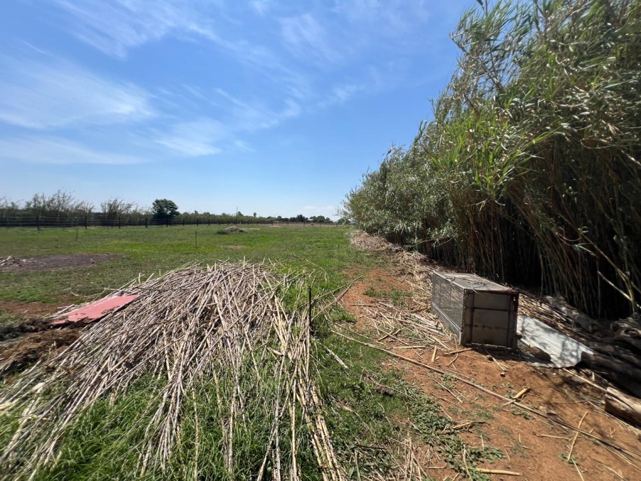 10 Bedroom Property for Sale in Homelands Gauteng