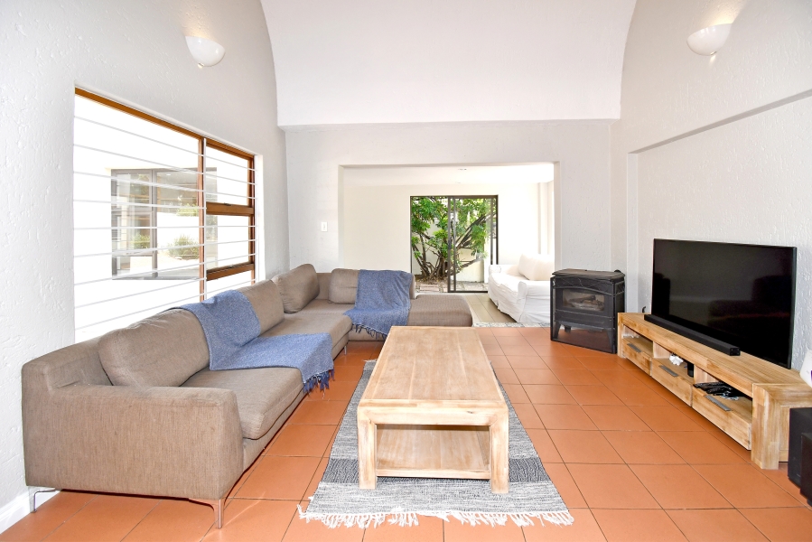 3 Bedroom Property for Sale in Lonehill Gauteng