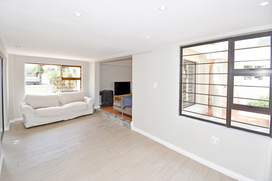 3 Bedroom Property for Sale in Lonehill Gauteng