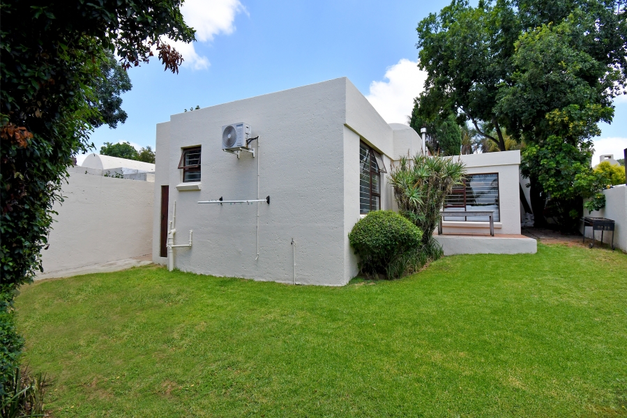 3 Bedroom Property for Sale in Lonehill Gauteng