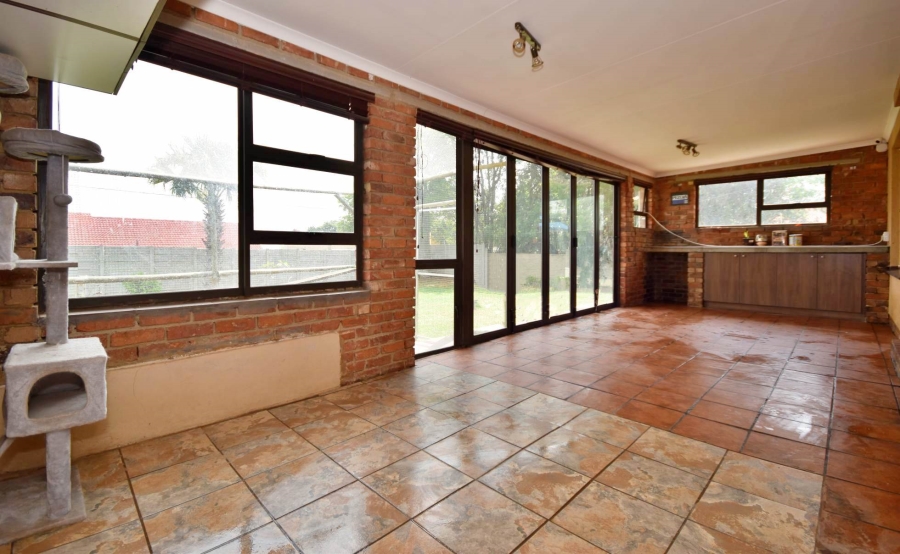 3 Bedroom Property for Sale in Bloubosrand Gauteng
