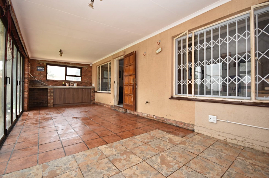 3 Bedroom Property for Sale in Bloubosrand Gauteng