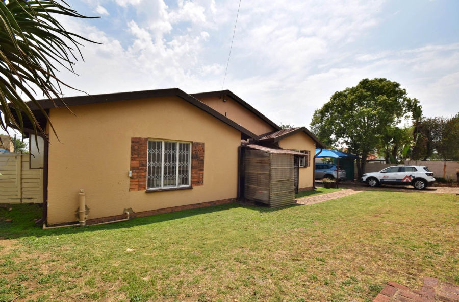 3 Bedroom Property for Sale in Bloubosrand Gauteng