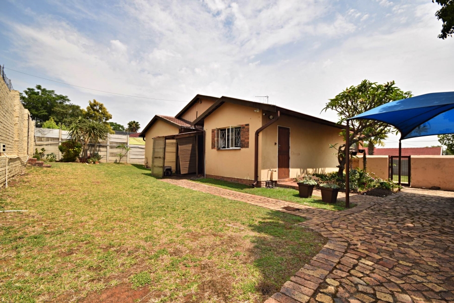 3 Bedroom Property for Sale in Bloubosrand Gauteng