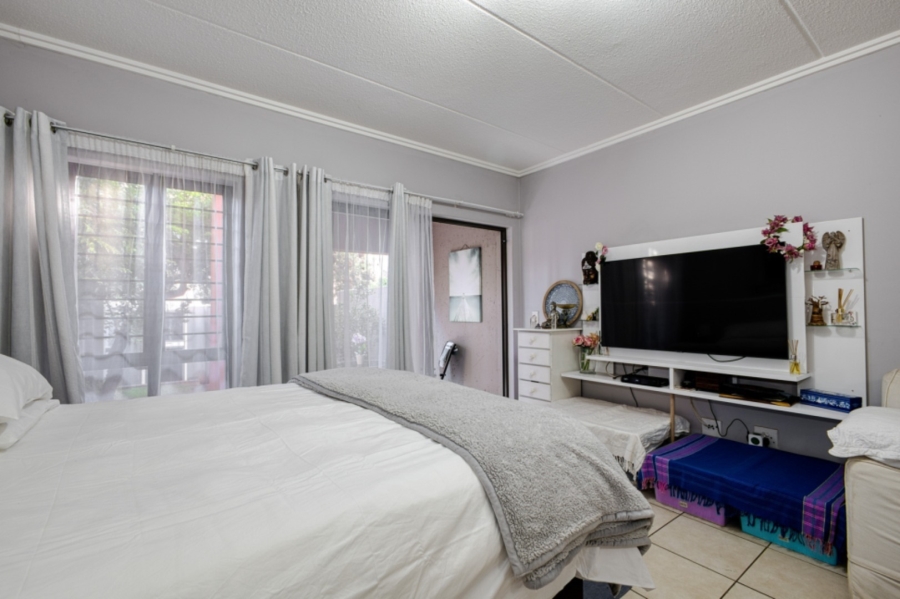 0 Bedroom Property for Sale in Lonehill Gauteng