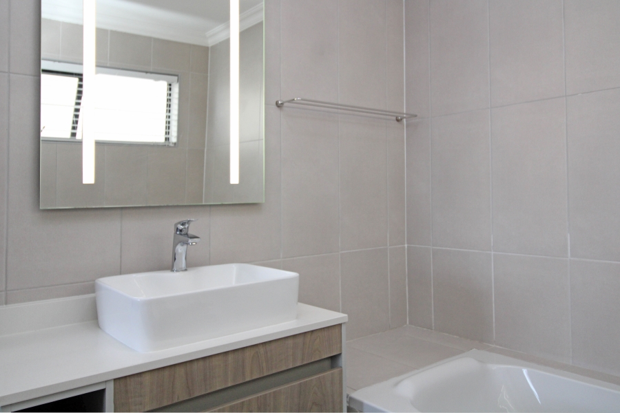 2 Bedroom Property for Sale in Carlswald Gauteng
