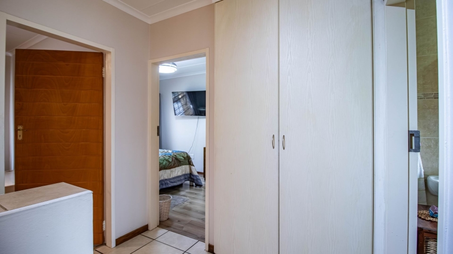 3 Bedroom Property for Sale in Rynfield Gauteng