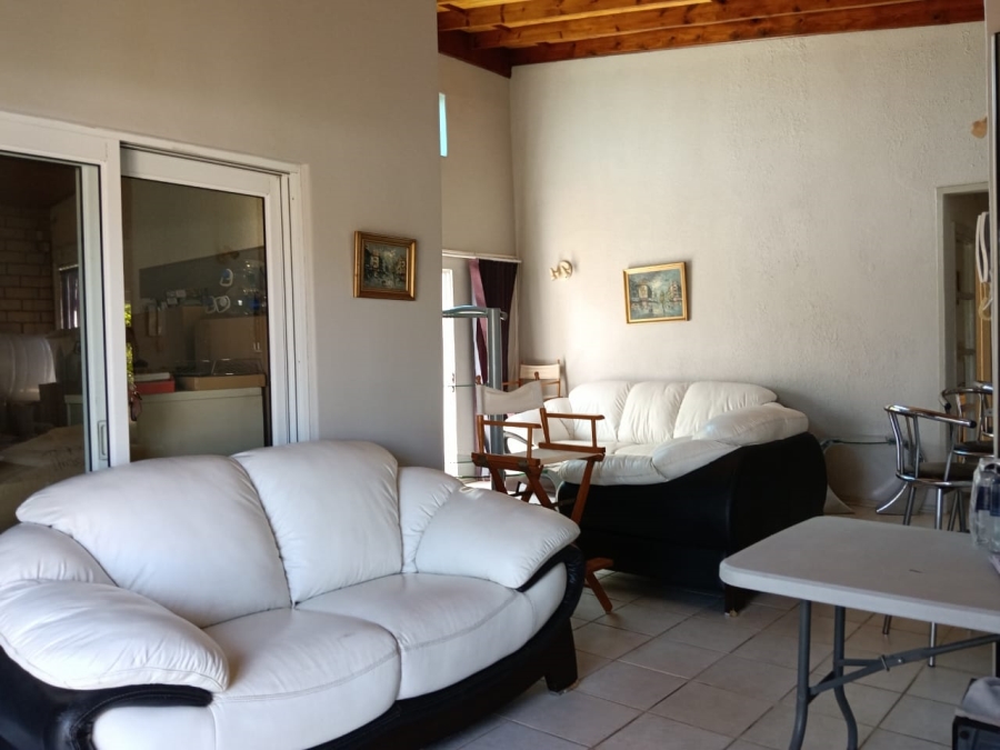 4 Bedroom Property for Sale in Greenhills Gauteng