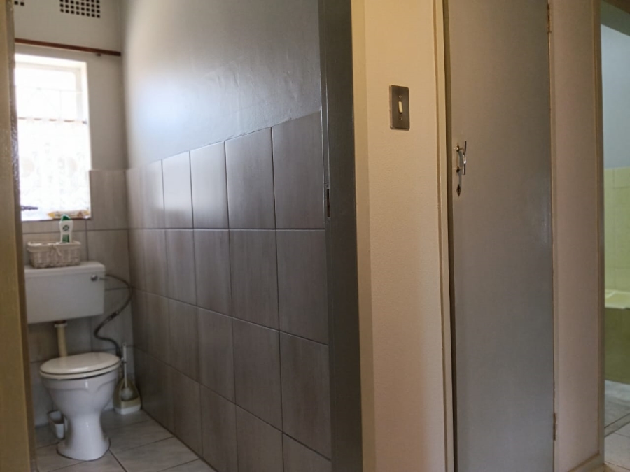 4 Bedroom Property for Sale in Greenhills Gauteng