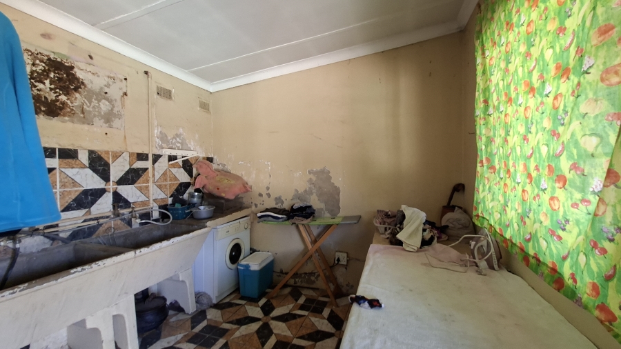 5 Bedroom Property for Sale in Dalview Gauteng