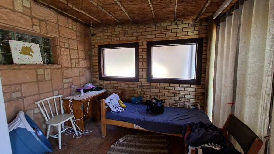 5 Bedroom Property for Sale in Dalview Gauteng