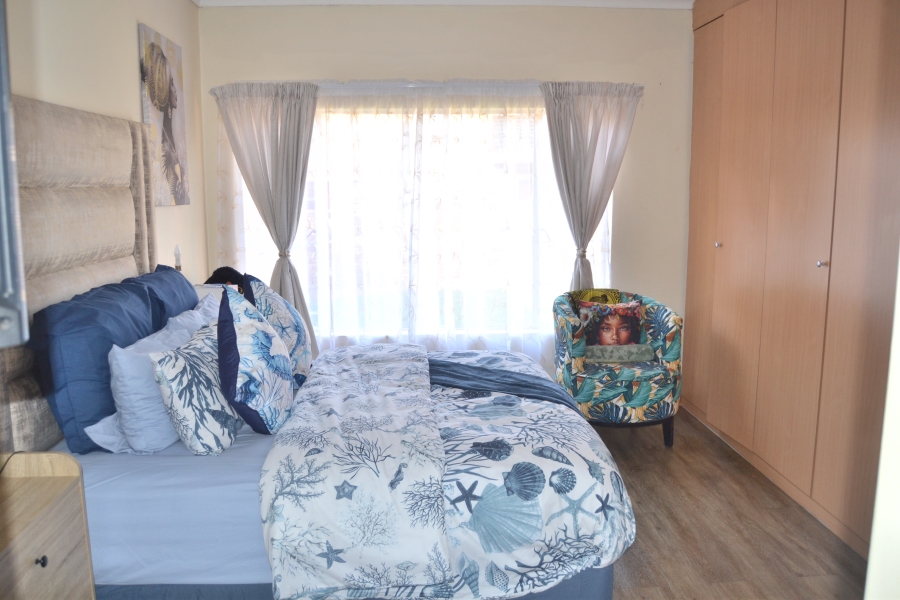 3 Bedroom Property for Sale in Thatchfield Estate Gauteng