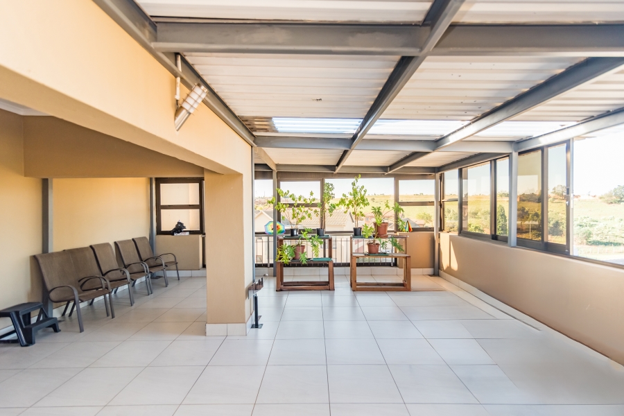 3 Bedroom Property for Sale in Sugar Bush Estate Gauteng