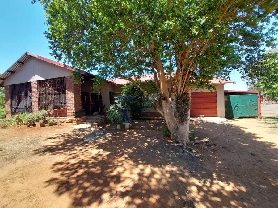 3 Bedroom Property for Sale in Rensburg Gauteng