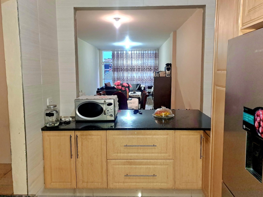 2 Bedroom Property for Sale in Berea Gauteng