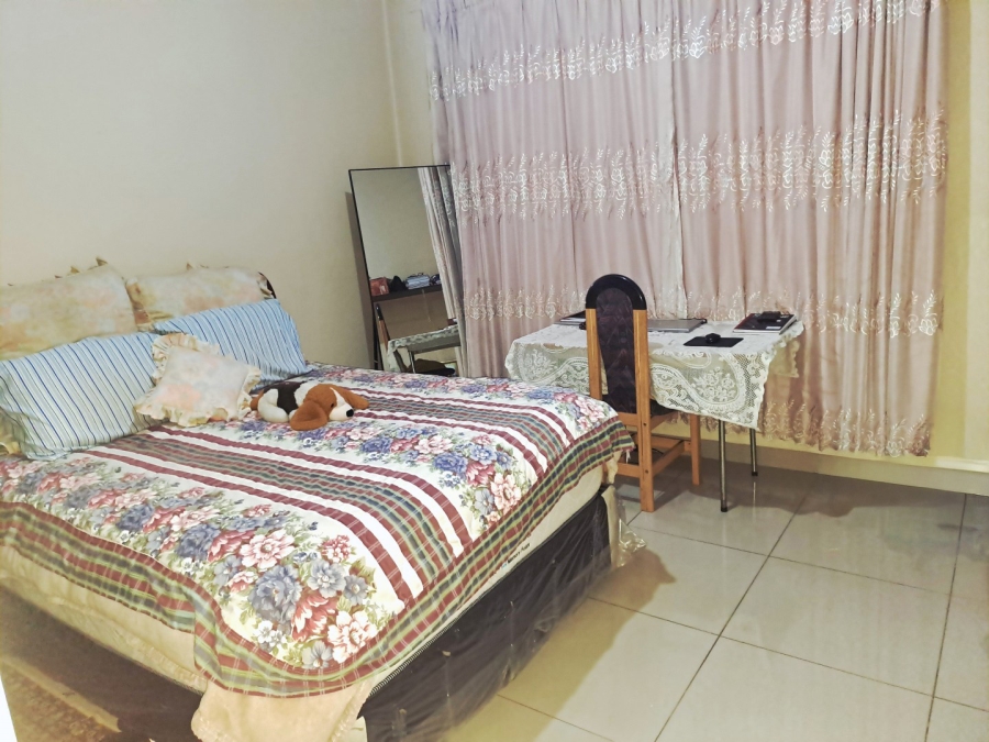 2 Bedroom Property for Sale in Berea Gauteng