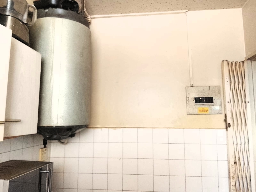 2 Bedroom Property for Sale in Sunnyside Gauteng