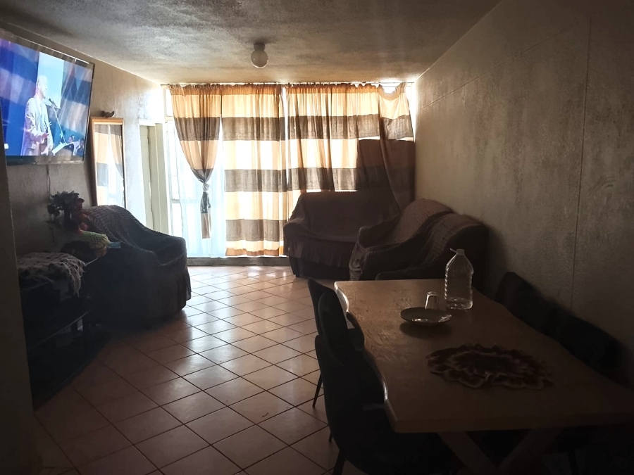 2 Bedroom Property for Sale in Sunnyside Gauteng