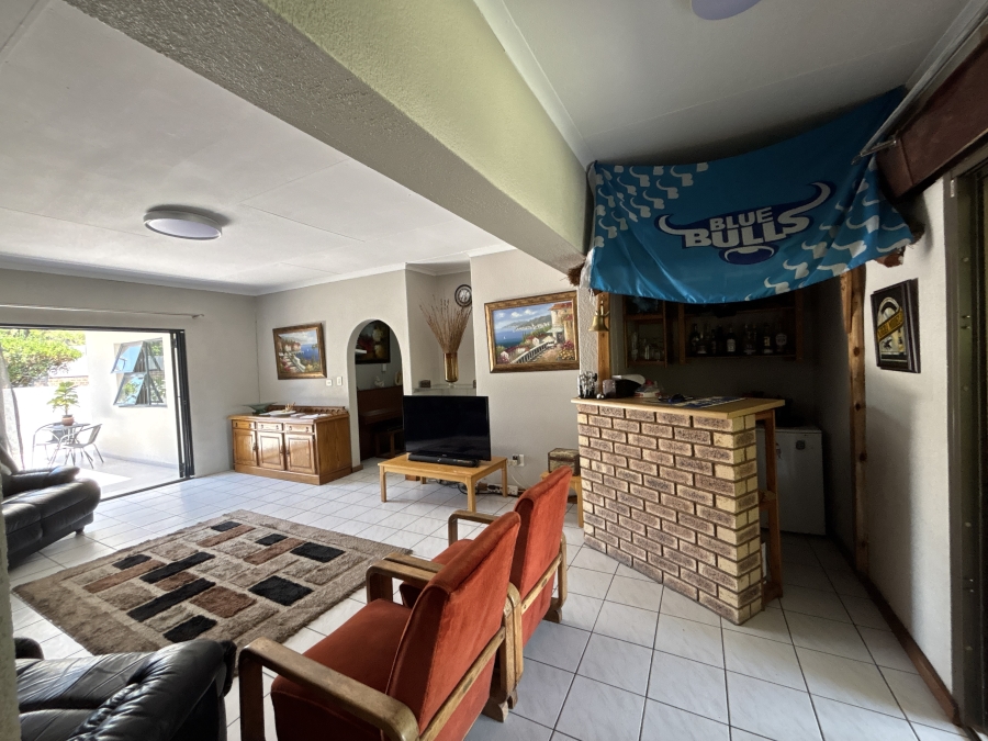 4 Bedroom Property for Sale in Freeway Park Gauteng