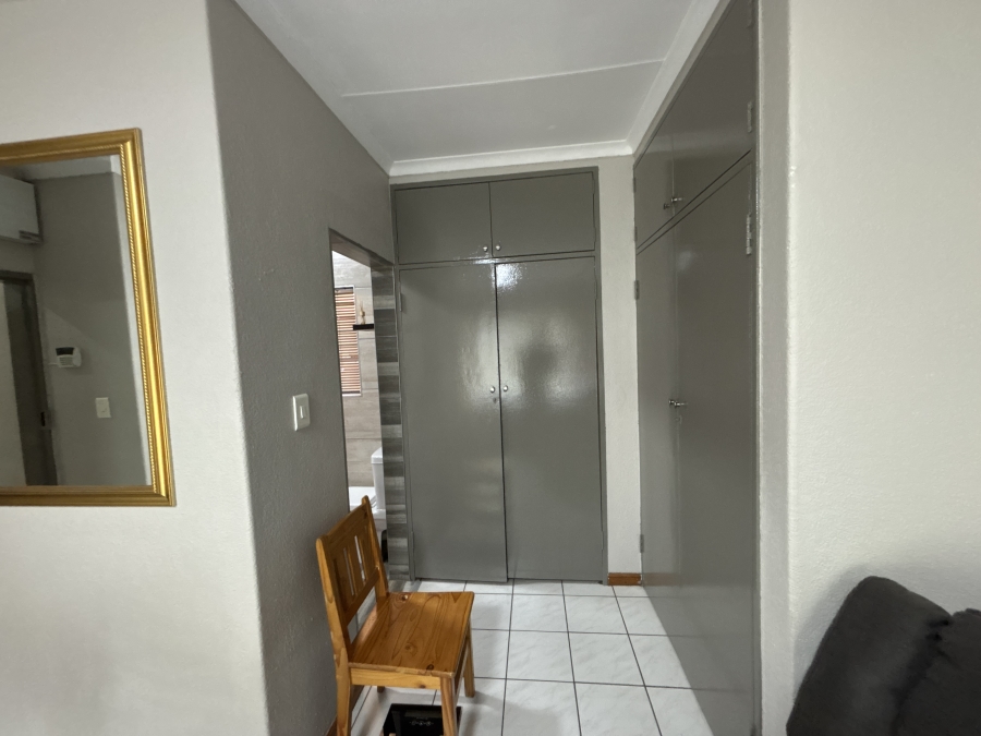 4 Bedroom Property for Sale in Freeway Park Gauteng