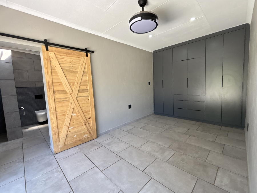 4 Bedroom Property for Sale in Freeway Park Gauteng