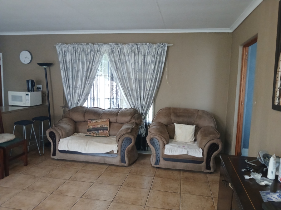 3 Bedroom Property for Sale in Greenhills Gauteng