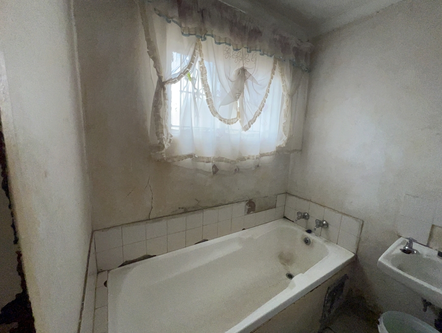 3 Bedroom Property for Sale in Dobsonville Ext 3 Gauteng