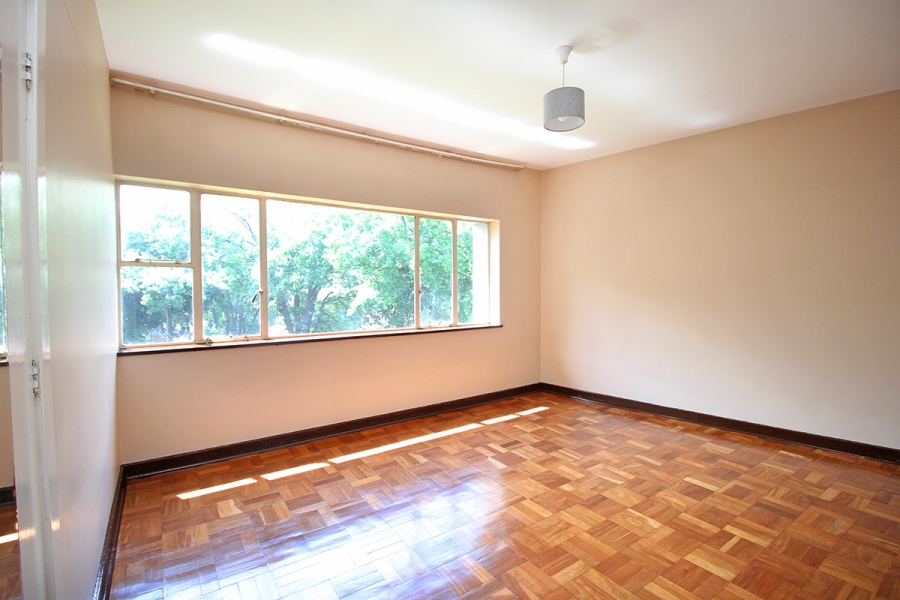 2 Bedroom Property for Sale in Cyrildene Gauteng