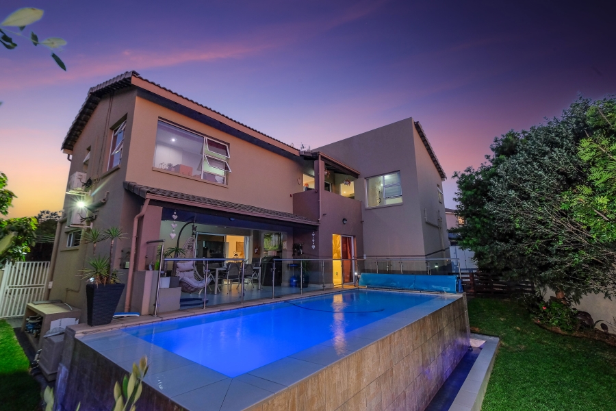 3 Bedroom Property for Sale in Strubensvallei Gauteng