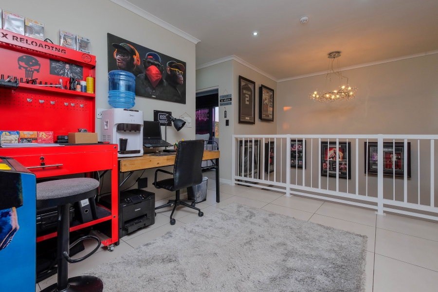 3 Bedroom Property for Sale in Strubensvallei Gauteng