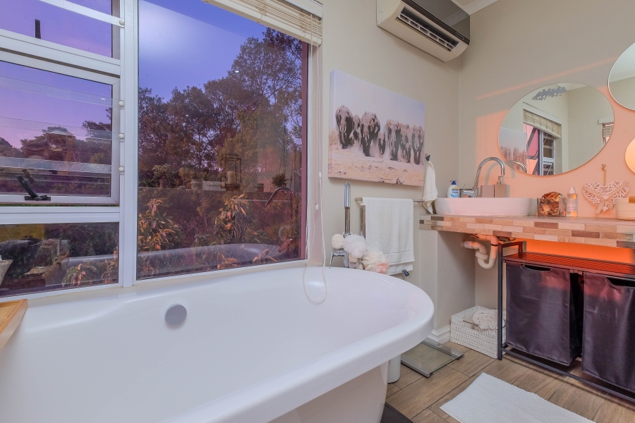 3 Bedroom Property for Sale in Strubensvallei Gauteng