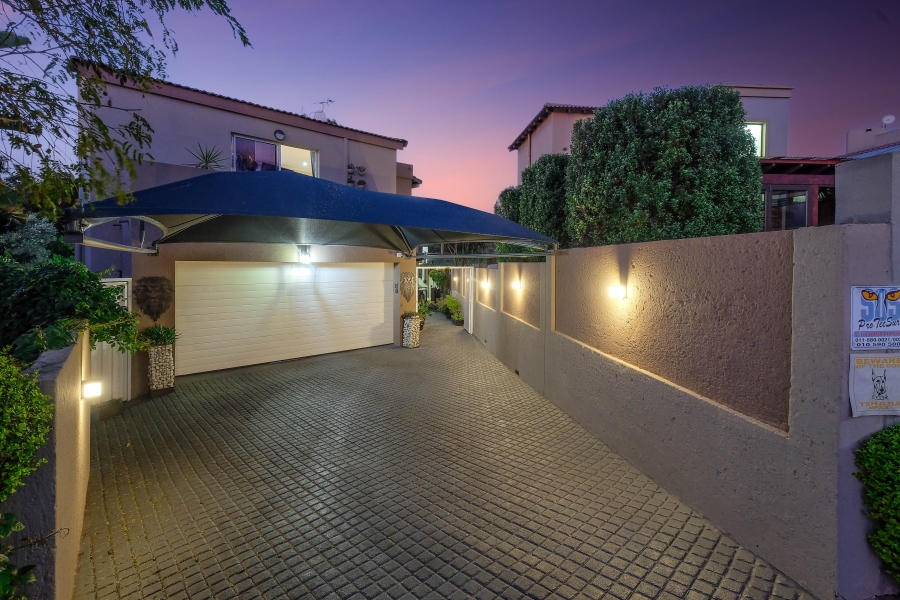3 Bedroom Property for Sale in Strubensvallei Gauteng