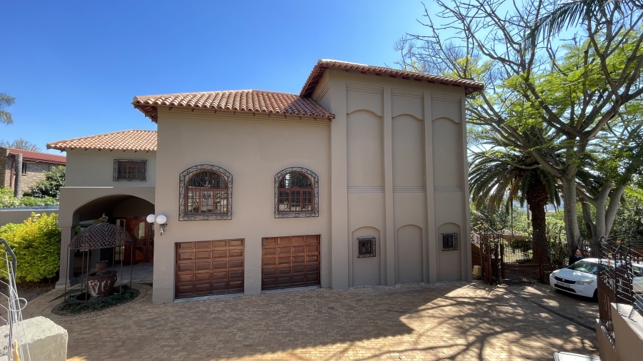 5 Bedroom Property for Sale in Waterkloof Heights Gauteng
