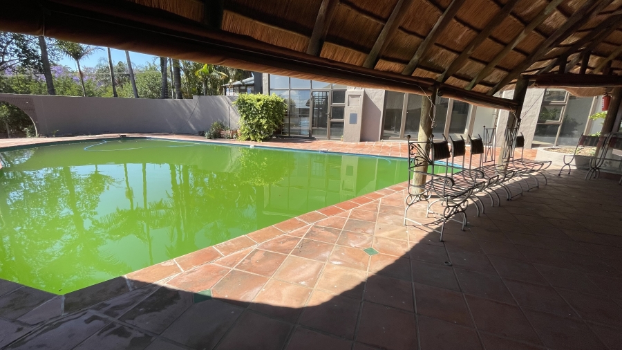 5 Bedroom Property for Sale in Waterkloof Heights Gauteng