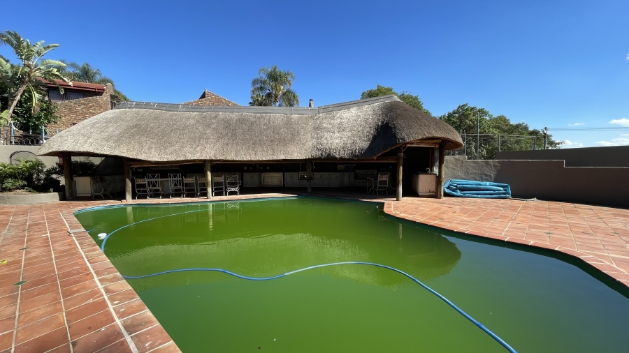 5 Bedroom Property for Sale in Waterkloof Heights Gauteng