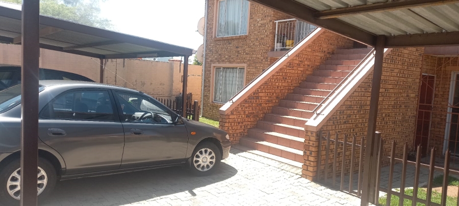 2 Bedroom Property for Sale in Rosettenville Gauteng