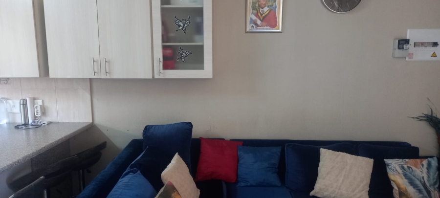 2 Bedroom Property for Sale in Rosettenville Gauteng
